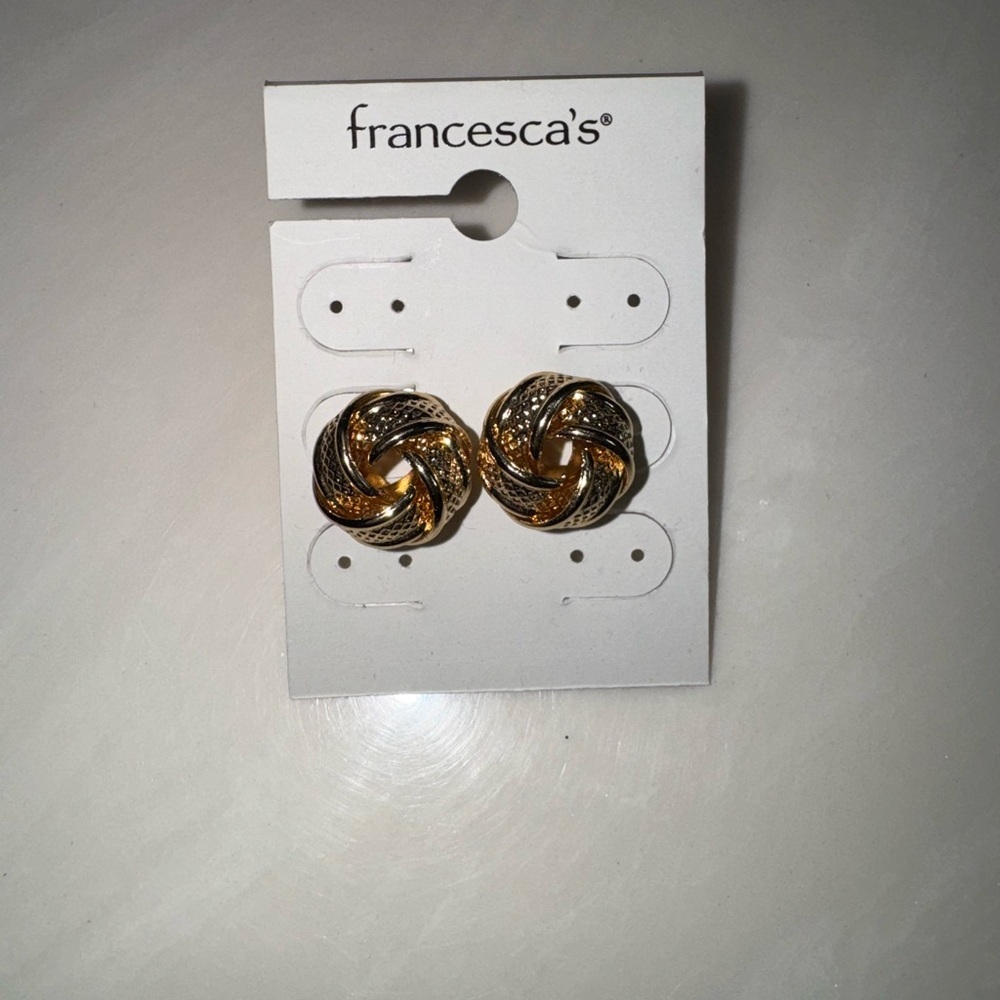 Francesca’s Gold Accent Earrings! - Picture 2 of 2